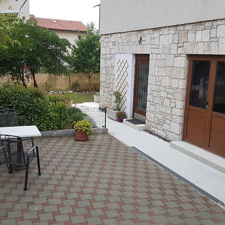 PUY Apartments Ana And Vesna מראה חיצוני תמונה