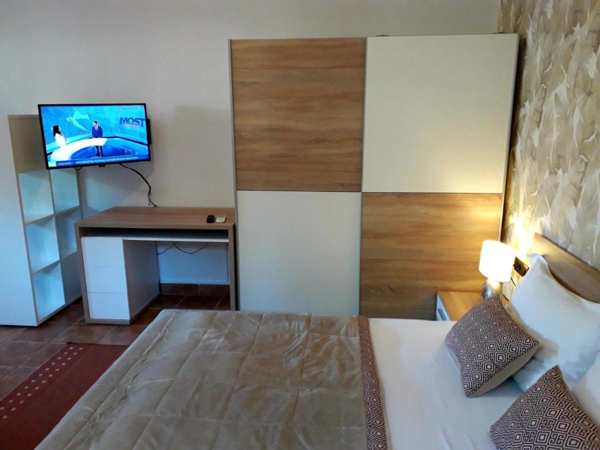PUY Apartments Ana And Vesna מראה חיצוני תמונה