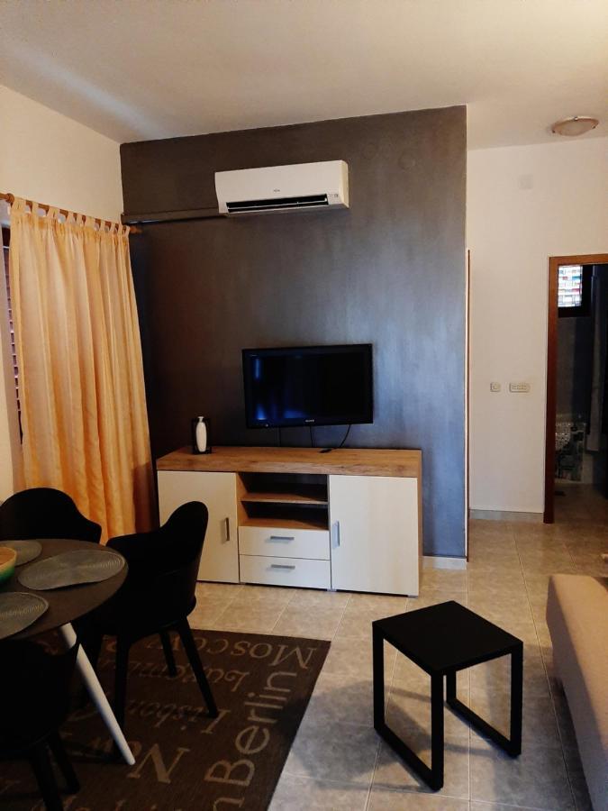 PUY Apartments Ana And Vesna מראה חיצוני תמונה