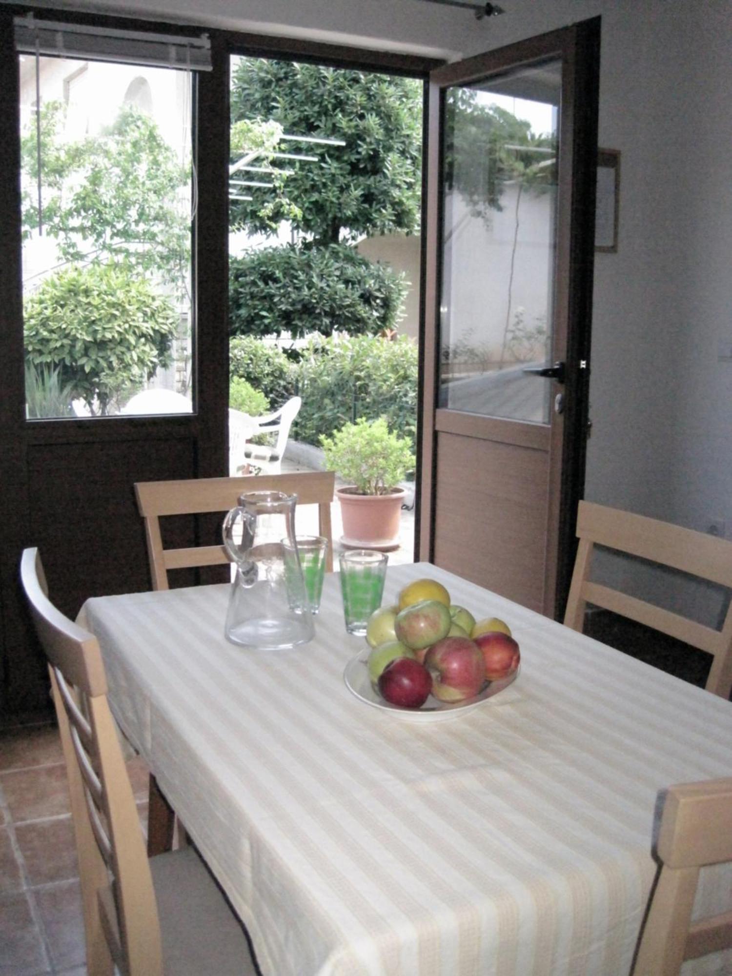 PUY Apartments Ana And Vesna מראה חיצוני תמונה